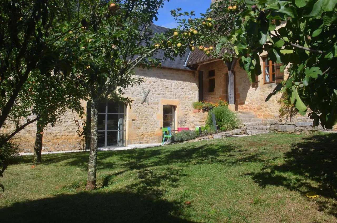 Cuzance L'Ere Du Temps Bed & Breakfast