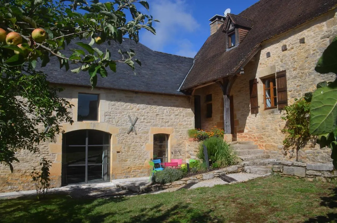 Cuzance L'Ere Du Temps Bed & Breakfast